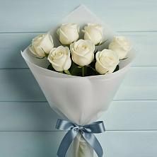 Букет 7 Белых роз Эдлесс Лав в Жуковке