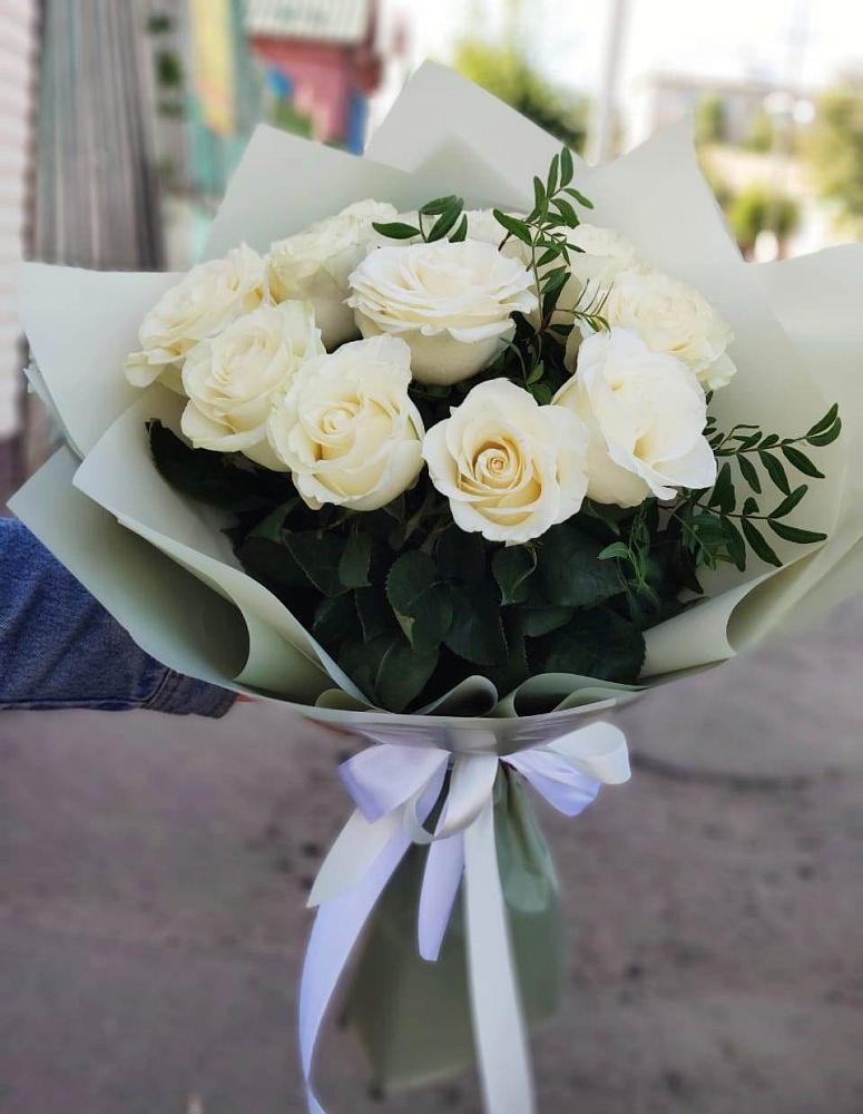 Букет Белые розы Проуд в Жуковке