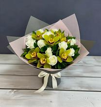 Букет цветов из:  Орхидеи и Розы в Жуковке