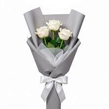 Букет 3 белые розы в Жуковке