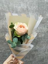 Букет цветов из:  Розы в Жуковке