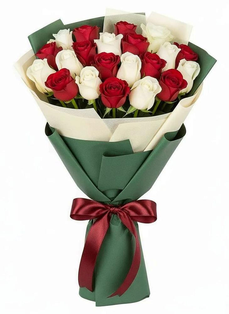 Букет Микс из красных и белых роз в Жуковке