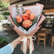 Букет цветов из:  Розы #REPLACE_PRED# Жуковке