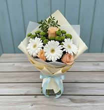 Букет цветов из:  Герберы, Розы и Хризантемы в Жуковке