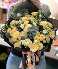 Букет цветов из:  Розы и Лизиантусы #REPLACE_PRED# Жуковке