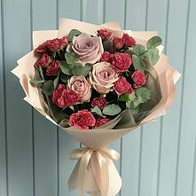 Букет цветов из:  Гвоздики и Розы #REPLACE_PRED# Жуковке