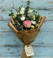 Букет цветов из:  Розы и Лизиантусы #REPLACE_PRED# Жуковке