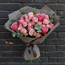 Букет цветов из:  Розы в Жуковке